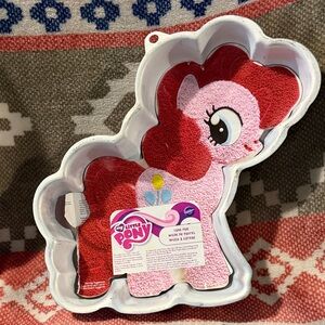 My Little Pony Pinky Pie aluminum cake pan